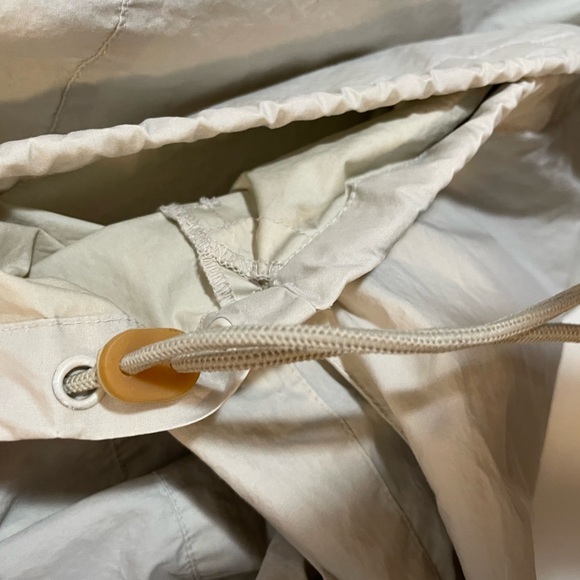 J Crew Pullover Jacket Lightweight Velcro Closure Beige Size Large Unisex - Picture 5 of 9